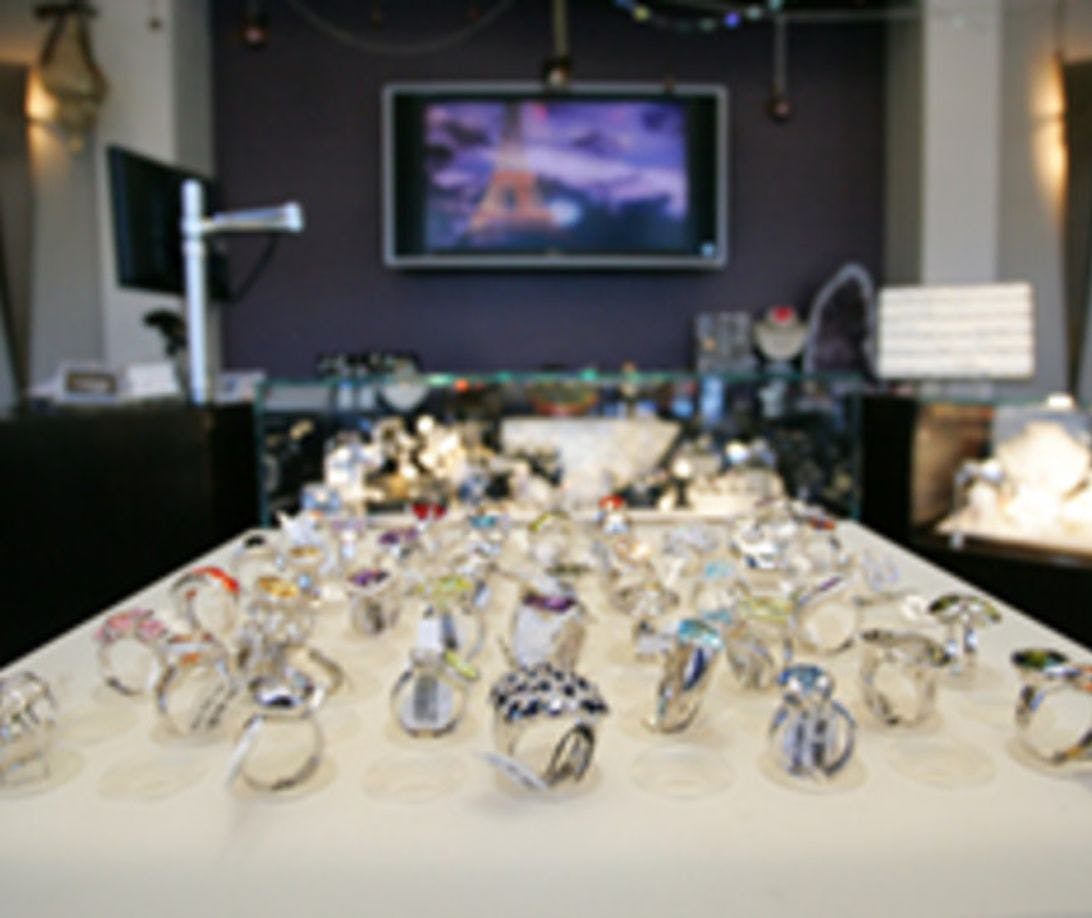 Banff Jewels & Gems
